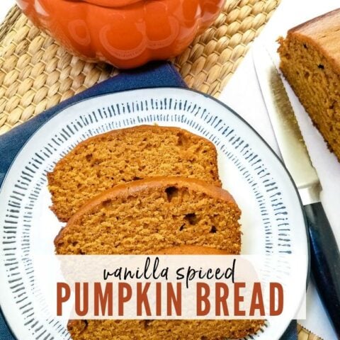 Vanilla Spiced Pumpkin Bread | A Reinvented Mom