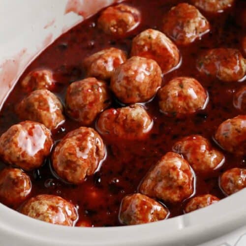 Crockpot Meatballs with Grape Jelly and BBQ Sauce | A Reinvented Mom